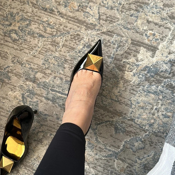 Valentino Garavani one stud patent pumps - Picture 3 of 3